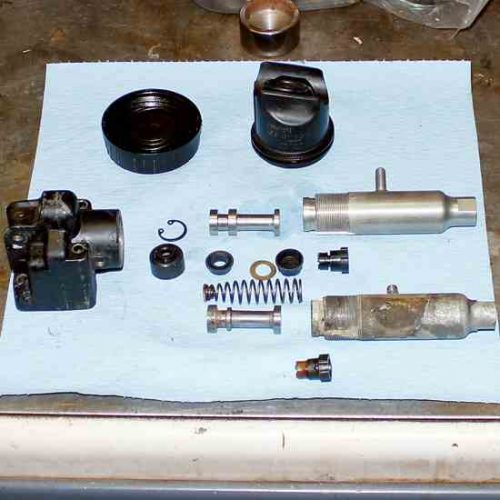 Rebuild the Master Cylinder on a Triumph Twin